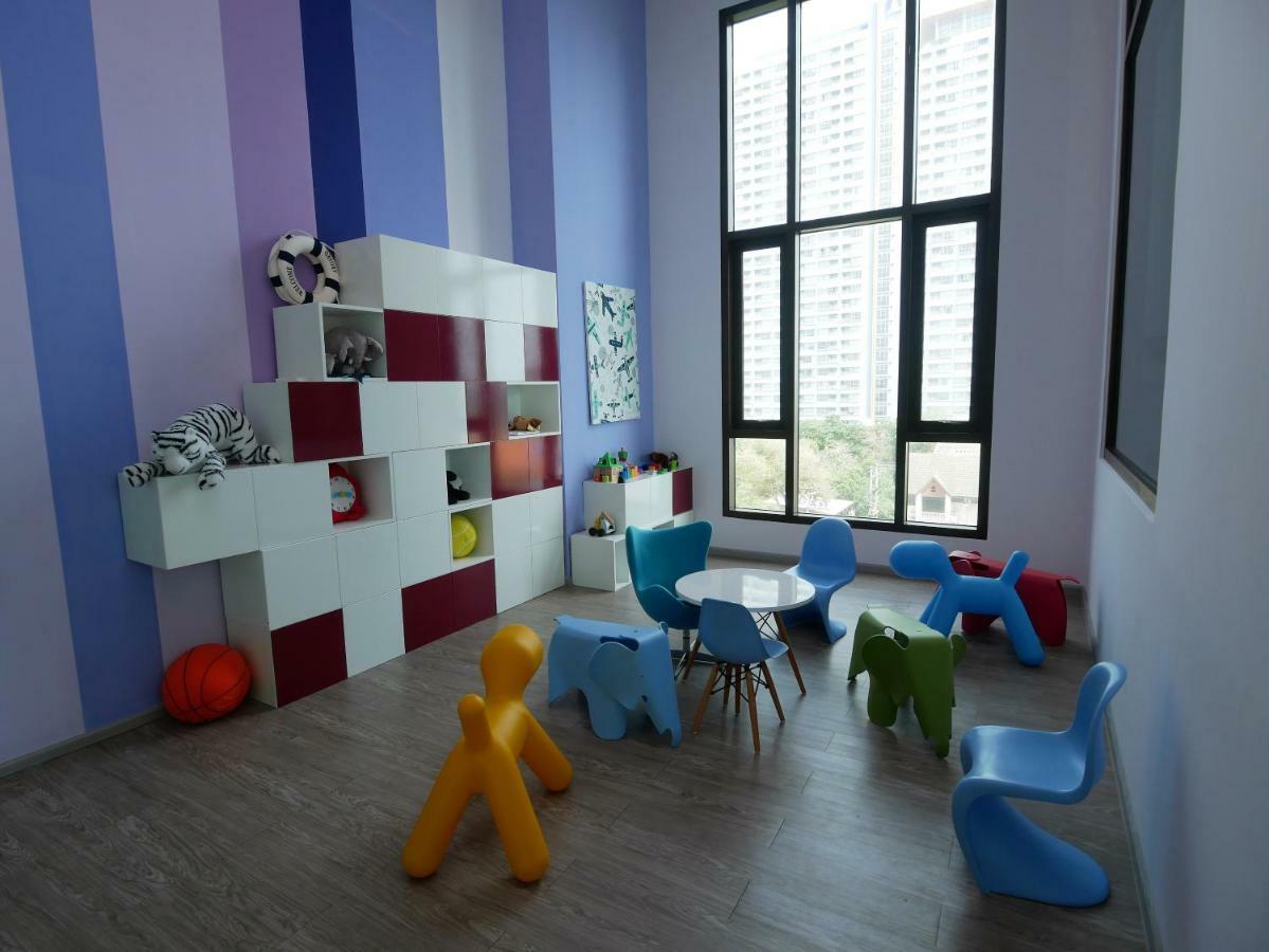 Aeras - The Ultimate Beachfront Experience Pantai Jomtien Luaran gambar