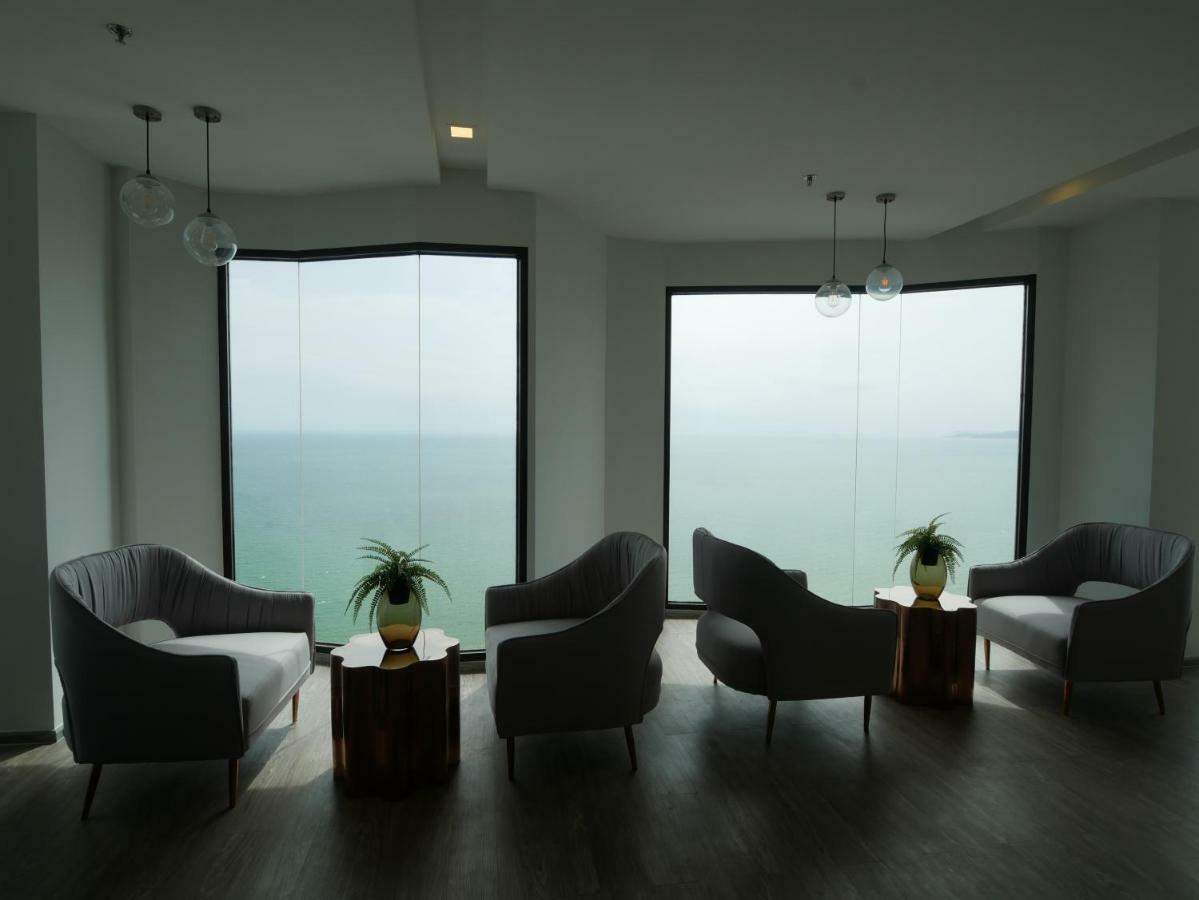 Aeras - The Ultimate Beachfront Experience Pantai Jomtien Luaran gambar